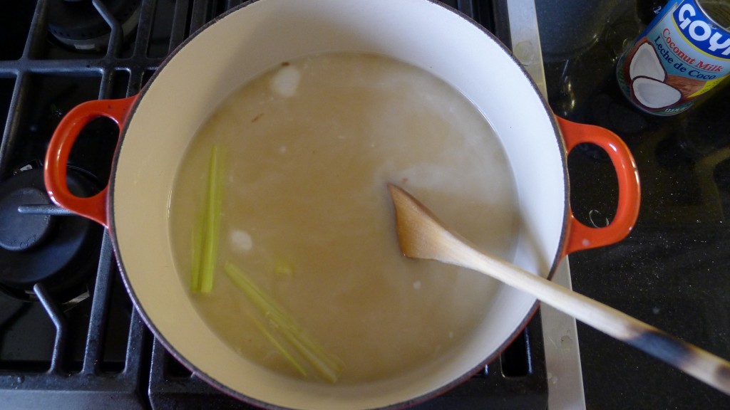 coconut-and-lemongrass-rice-noodle-soup-coconut-milk
