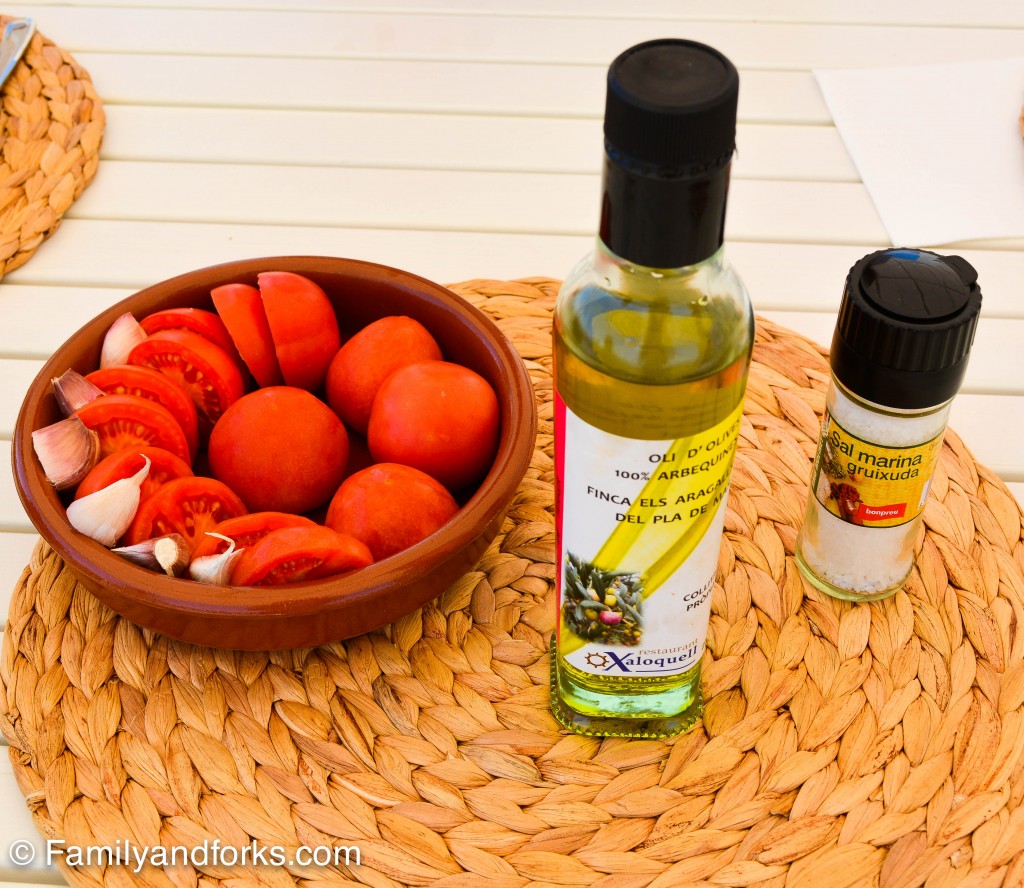 pan-con-tomate-tablescape