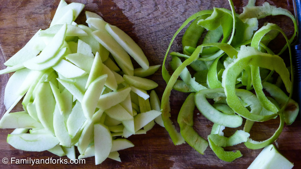 L1050390Family and forks cherry