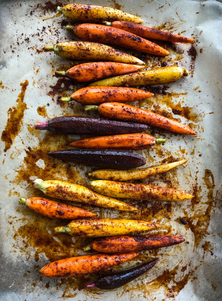roasted-carrots-on-pan